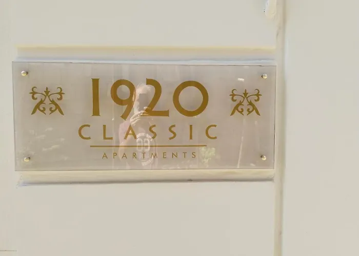 1920 Classic * Kalamata