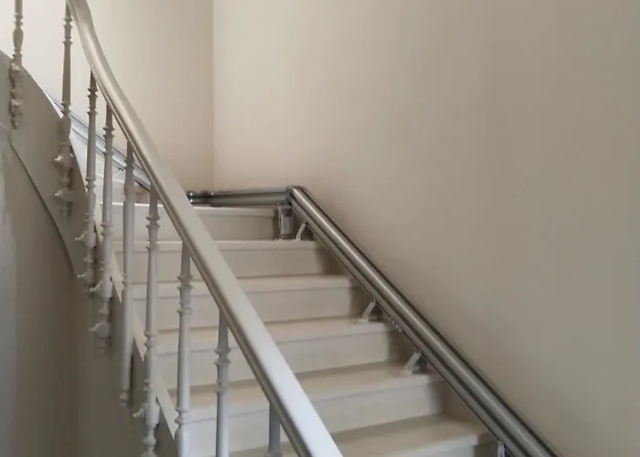 1920 Classic Kalamata