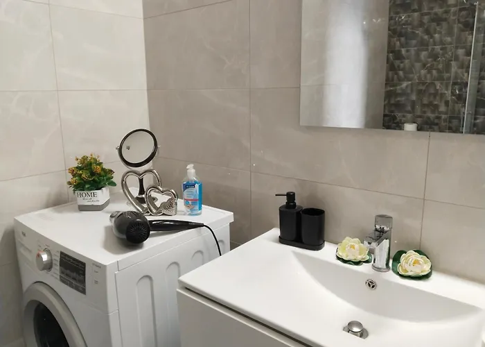 1920 Classic Kalamata